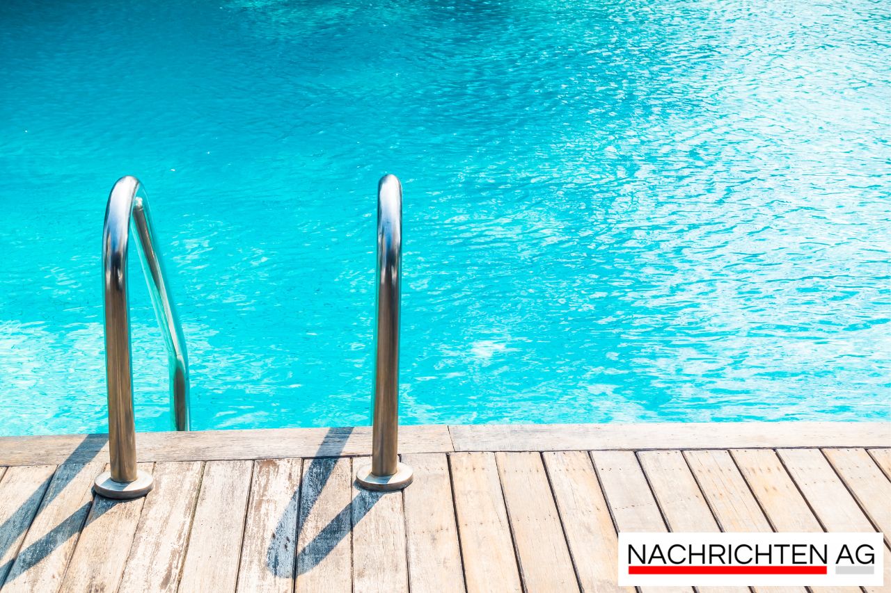 Erfrischender Badespaß: Freibad Babenhausen mit dem Muschelfang-Schiff!